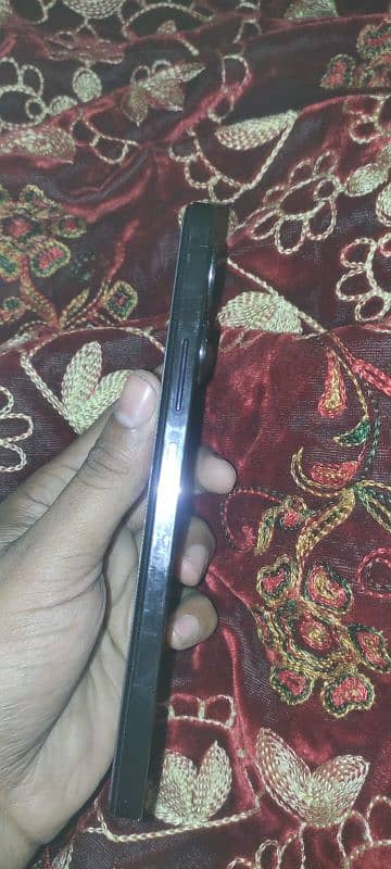 infinx note 30 10by10 condition 1 month waranty ha 1