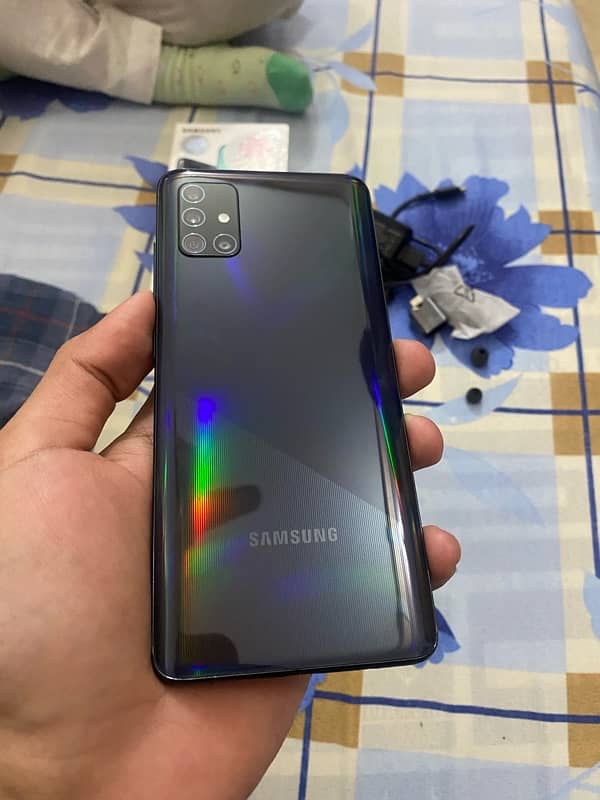 Samsung A51 1