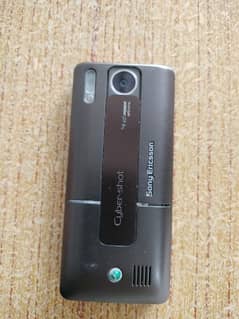 Sony Ericsson k770i brand new phone pta approved