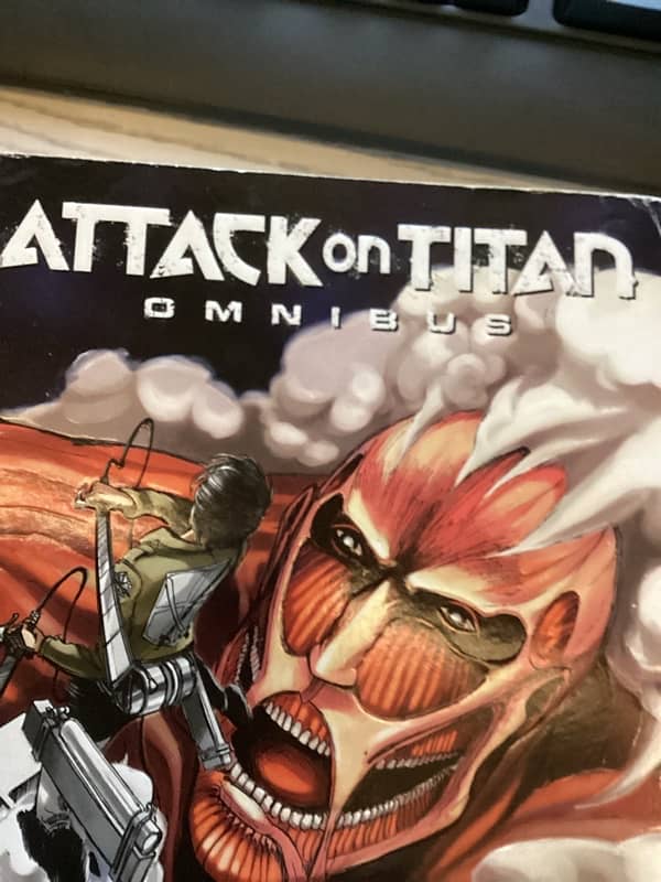 Attack on Titan Omnibus 1 (includes volumes 1, 2, 3) 4