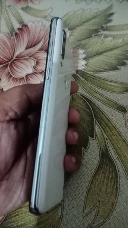 Motorola acsion5  4/128 GB condition 10/10 2