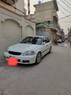 Honda Civic EXi 2001