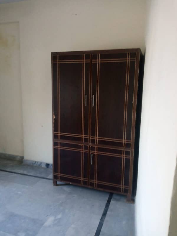 Family flate for rent with 2 bedrooms in Khanna pull near rawal hospital Islamabad 3