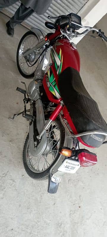 HONDA CD 70 1