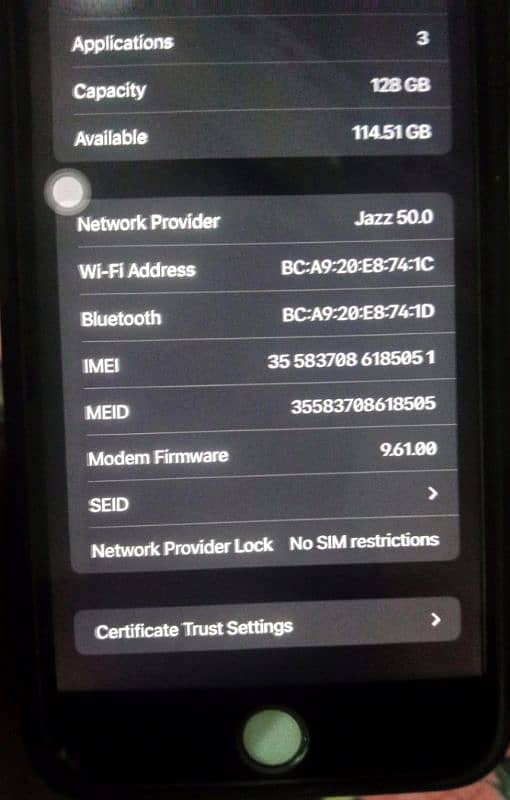 iphone 7 plus 128gb non pta but all sims working with box water pack 3