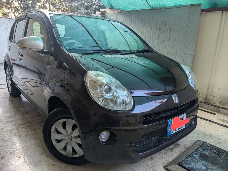 Toyota passo Hana plus 7