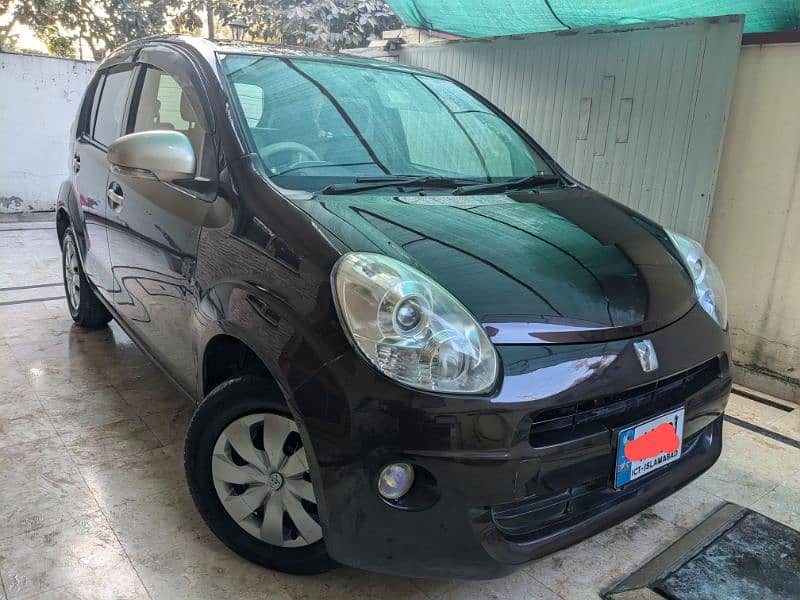 Toyota passo Hana plus 9