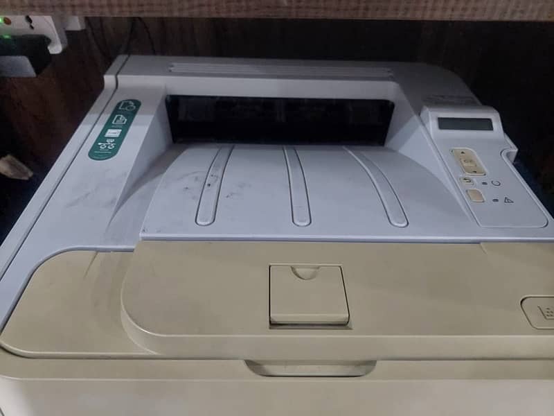 HP LaserJet P2055dn used in good condition 0