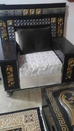 9/10 condition sofa set for sale