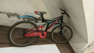 cycle almost new 10/ 10 condition with shocks and disk breaks