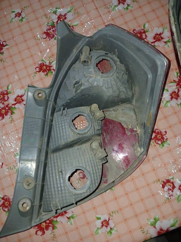 Suzuki cultus back lights 3