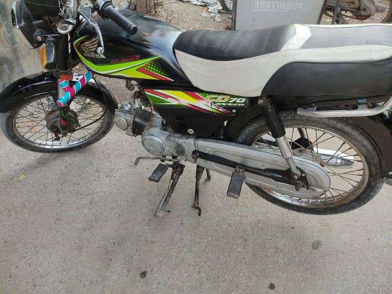 Honda CD 70 5