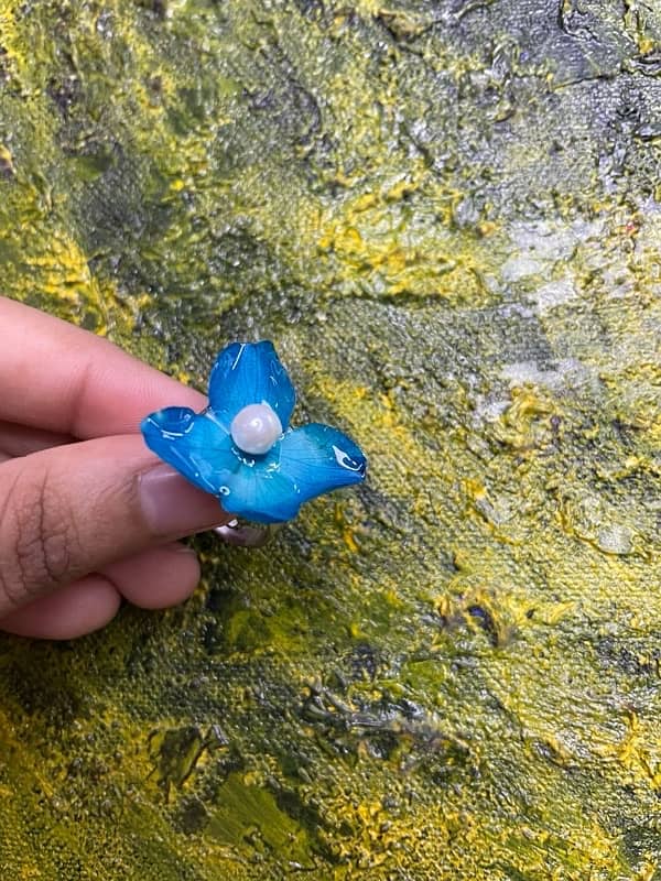 Resin fresh flower rings 4