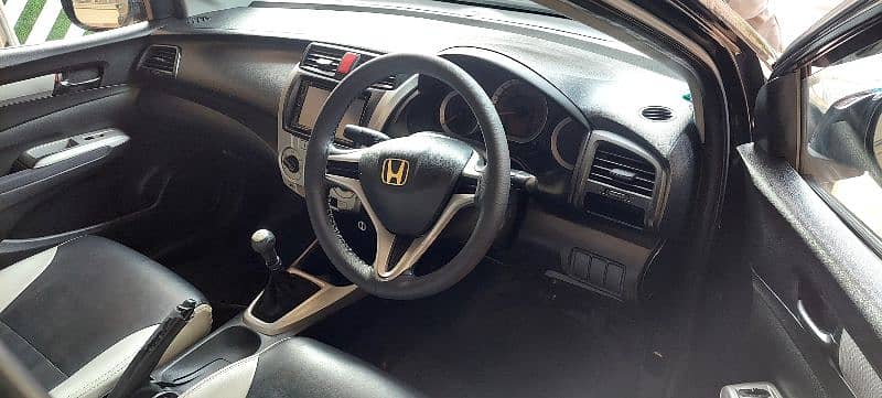 Honda City IVTEC 2009 Total Geniun 100% 12