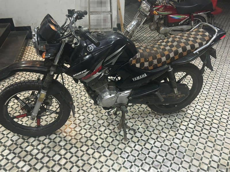 Yamaha 125G 8