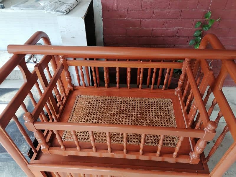 Wooden baby cot / baby bed / baby swing 1