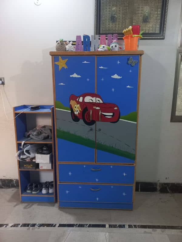 Bed Cupboard 2