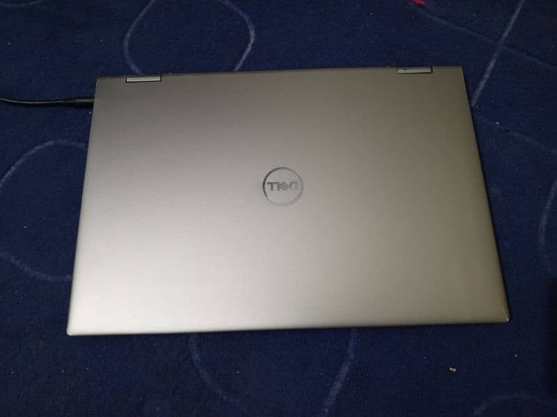 Dell 14 5000 2 in 1 1