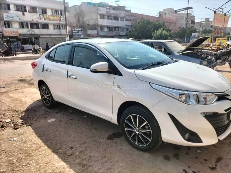 Toyota Yaris 2021 5