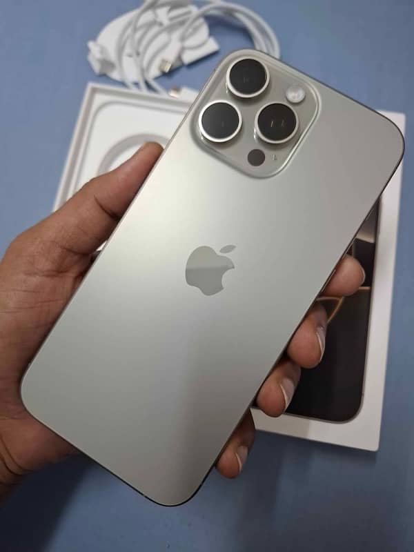 IPHONE 16 PRO 128GB JV LLA NATURAL TITANIUM 2