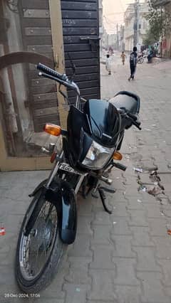 Honda pridor 100 cc blaik 2022- 2023 model Punjab no