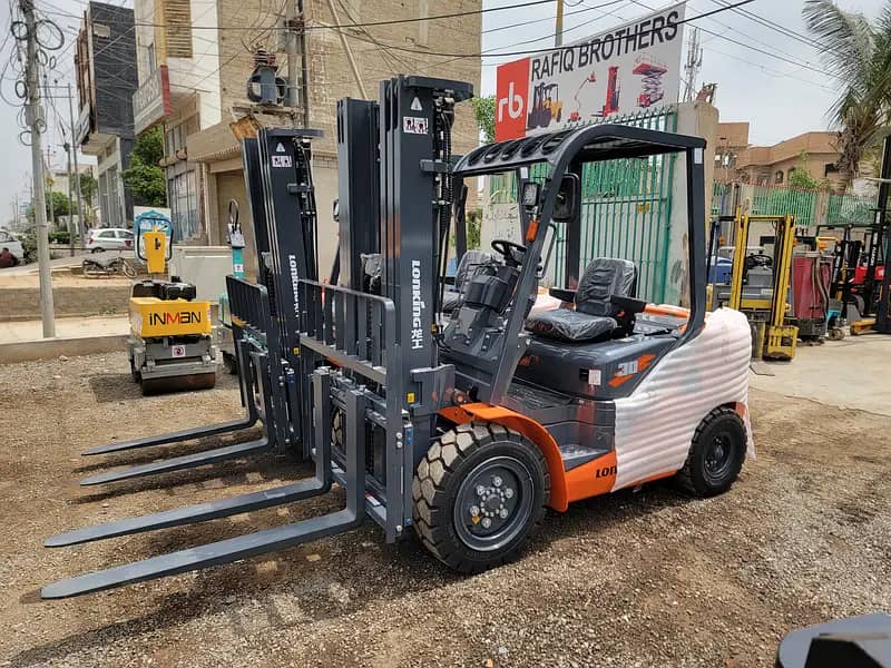 3 Ton Brand New Forklifts Lifters for Sale in Karachi, All Pakistan D 16