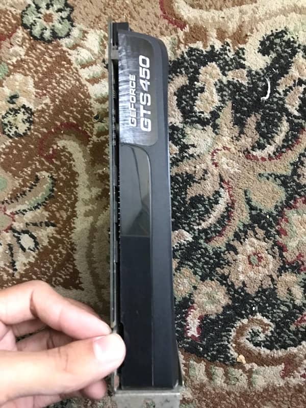 Nvidia GeForce GTS 450 1gb ddr5 128bit 2