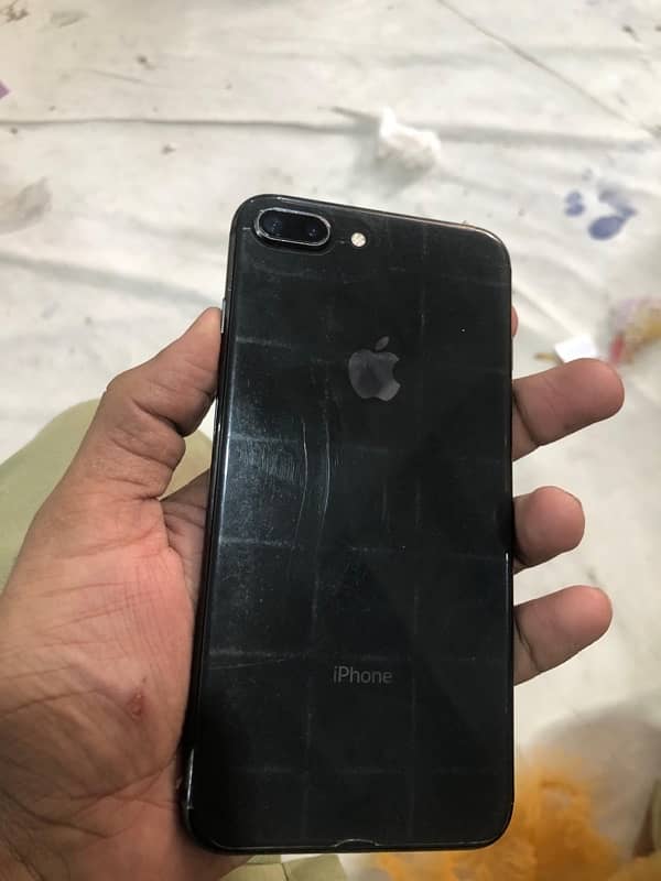 iPhone 8 Plus 64gb approved 3