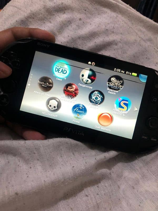 Ps vita 2000 jailbreak with 128 GB SD card for sale 12