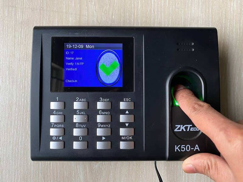 ZKTECO Biometric Attendence Machine, Fingerprint Access Control RFID 1