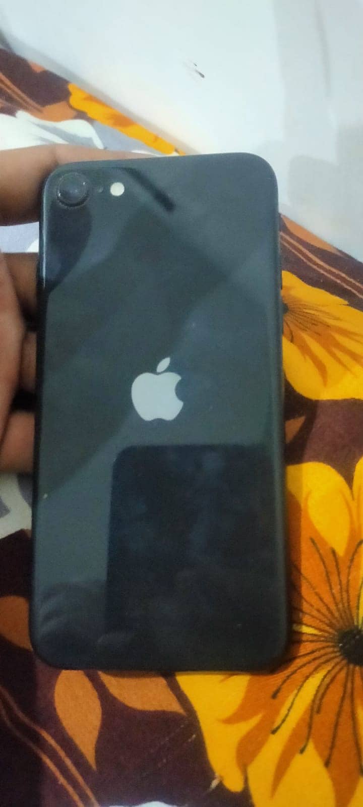 Apple iPhone SE 2020 3