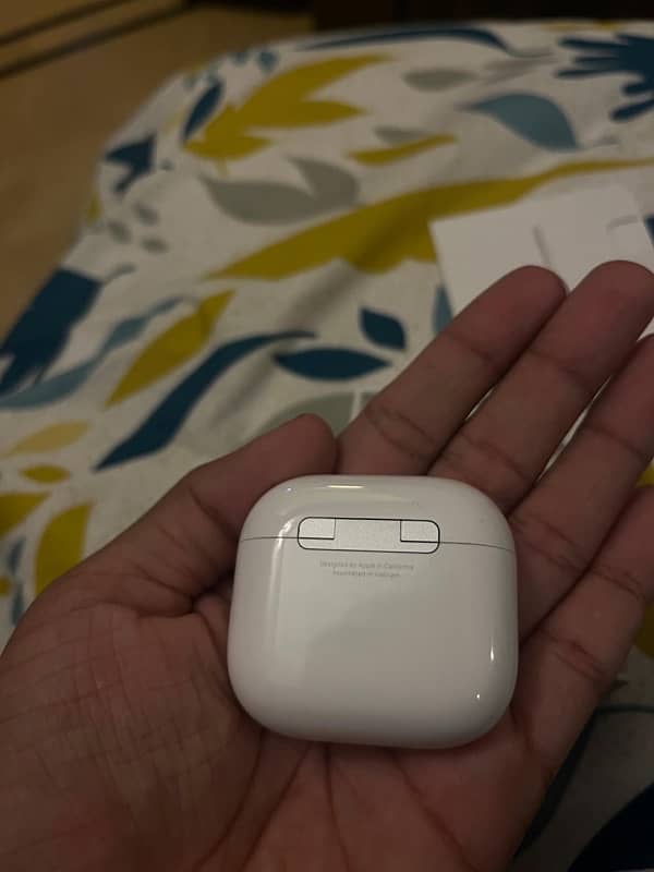 Apple airpods 4 Anti noise cancellation 2