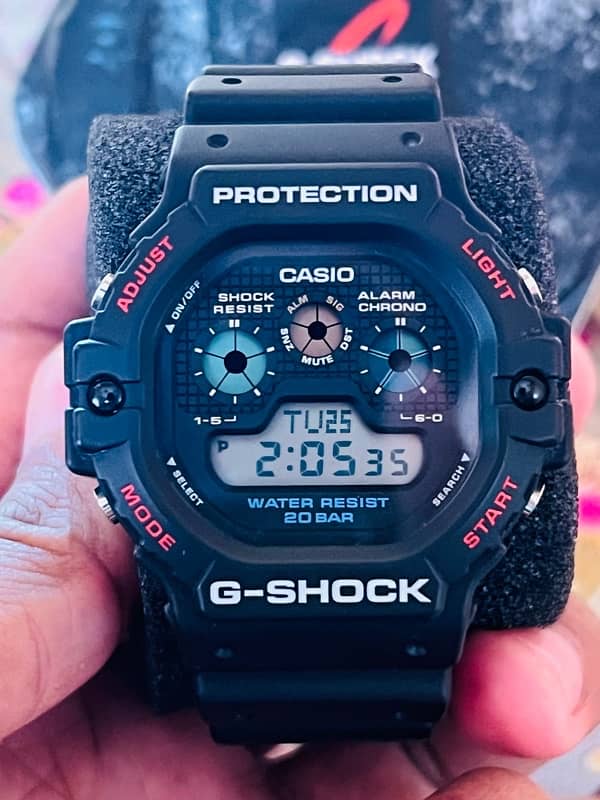 Casio G-Shock DW-5900-1 0