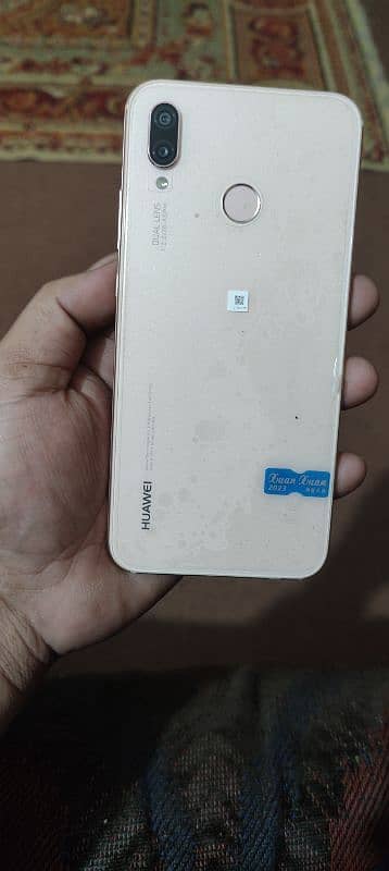 Huawei p20 lite 17,000 1