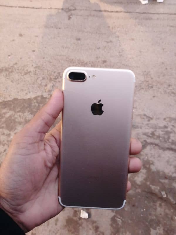 Iphone 7+ pta aproved 128gb 4