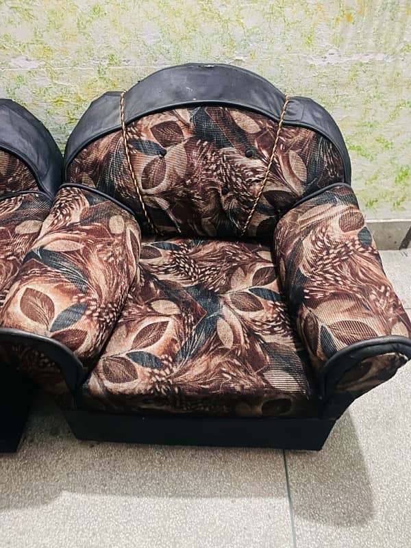 6 Seater Sofa Set for Sale with stiched covers 2