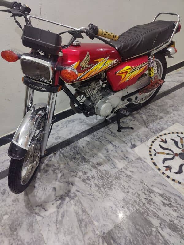 honda 125 (21 modal) 1