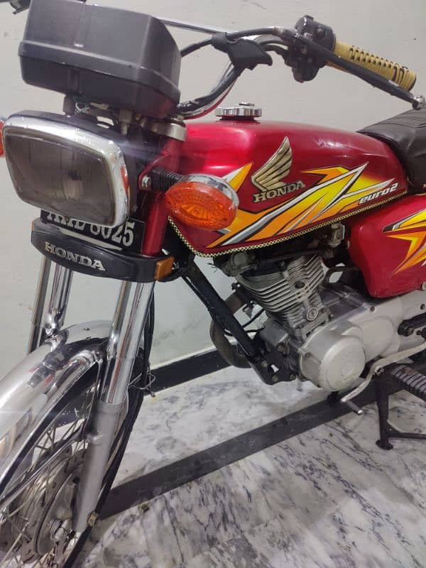 honda 125 (21 modal) 2