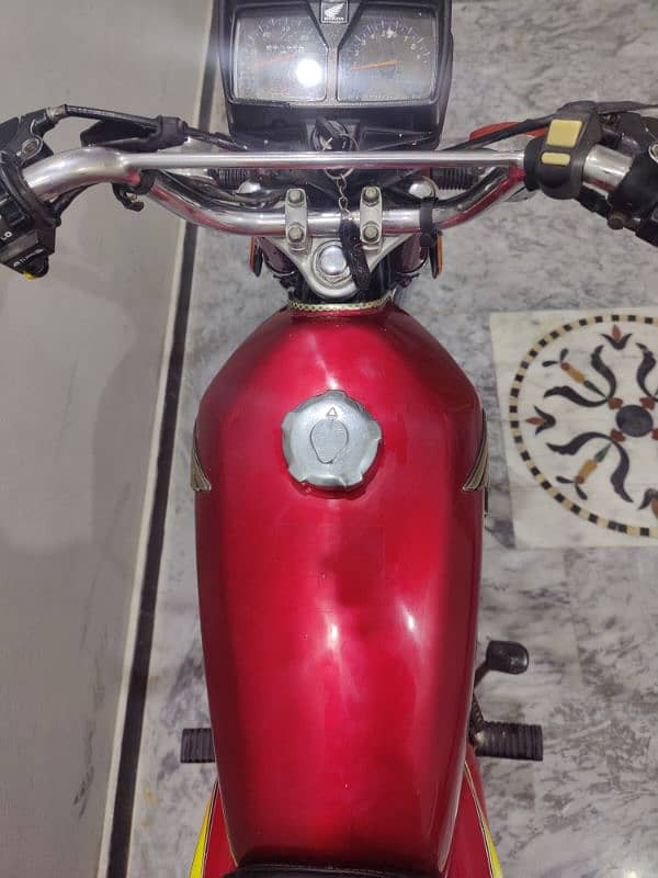 honda 125 (21 modal) 13