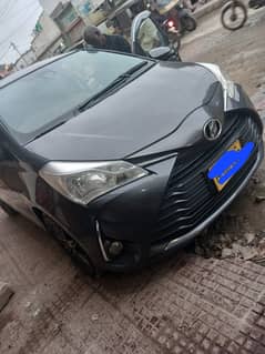 Toyota Vitz 2017