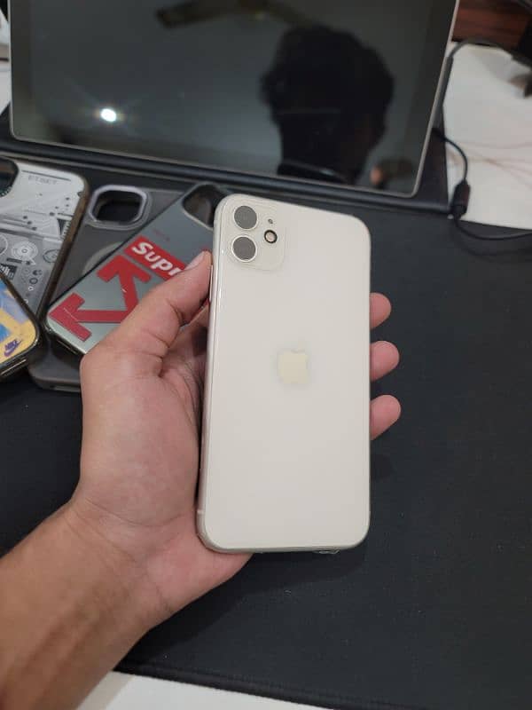 iPhone 11 128gb For Sale 1