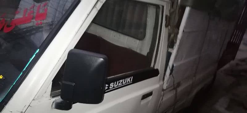 Suzuki Ravi 2009 3