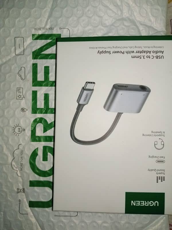 UGREEN USB-C to 3.5 mm (type-c splitter) 0