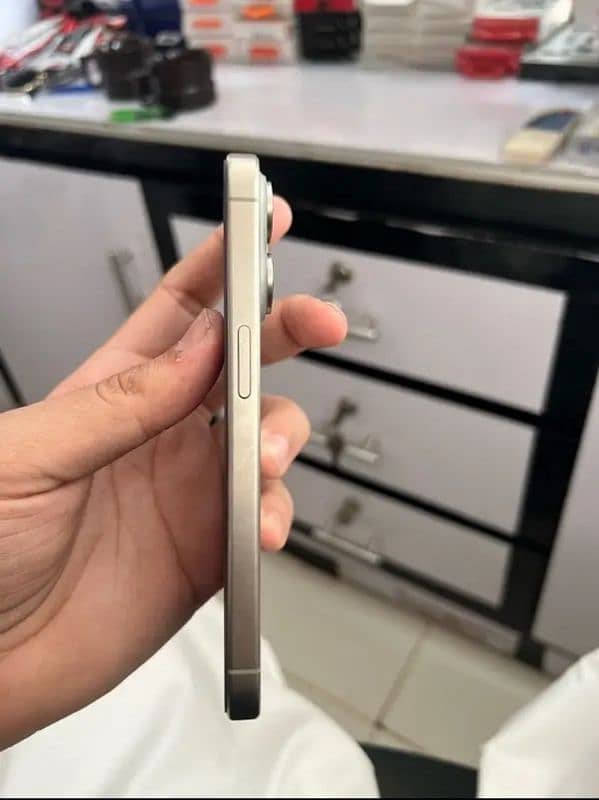 i Phone 8plus, 11,12,13,14,15 pro max on instalment Whatsap 3417642347 9