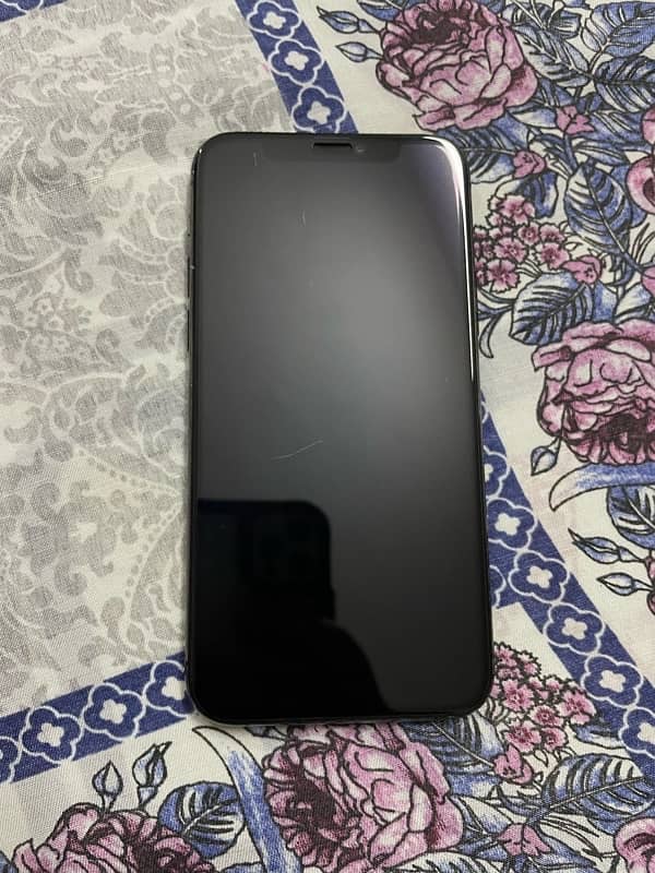 Iphone 11 pro for sale in best condition 4