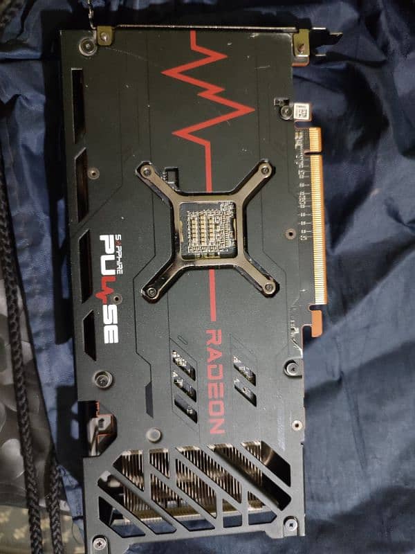 Amd Rx 6600XT (read add) 2