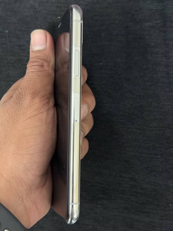 i phone x 64 gb non pta condition 10/10 white colour 5