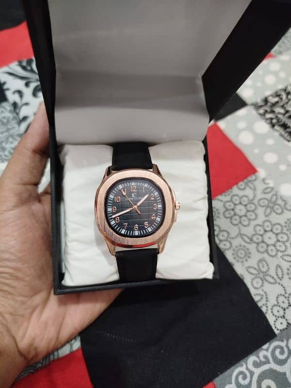 Brand New Watches with boxes/Delivery all over Pakistan 15