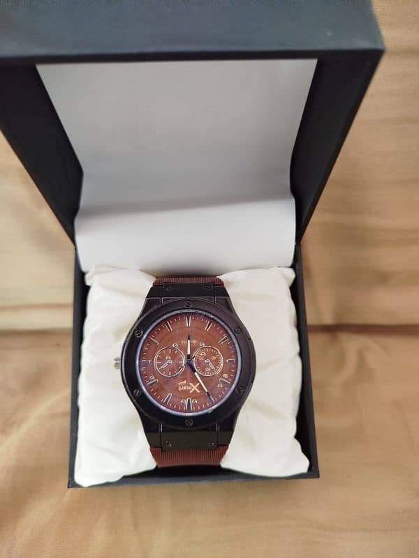 Brand New Watches with boxes/Delivery all over Pakistan 18