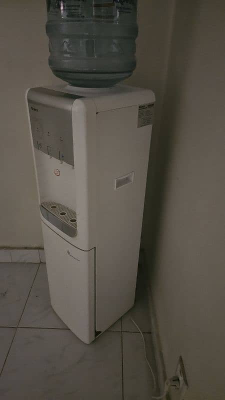 Gree Water Dispenser 2